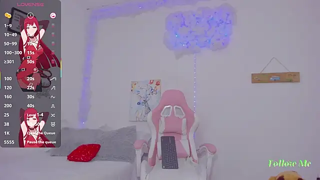 milfAaura online show from 19, 11, 2025