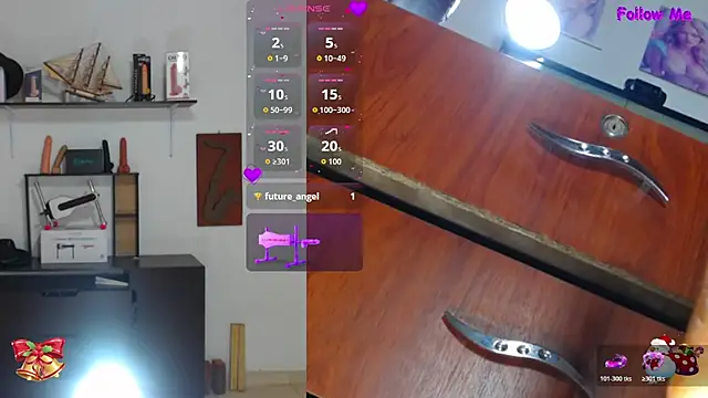 keily  funny online show from 22, 12, 2025