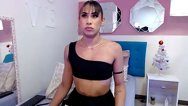 Snapshot of NicoletBlossom chatting on 28, 11, 2025 NicoletBlossom online show from 28, 11, 2025