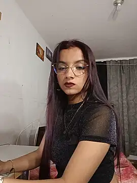 Snapshot of NaughtyLola_26 chatting on 1, 7, 2026 NaughtyLola 26 online show from 1, 7, 2026