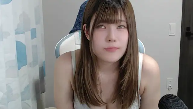 asuka xoxo online show from 12, 4, 2026