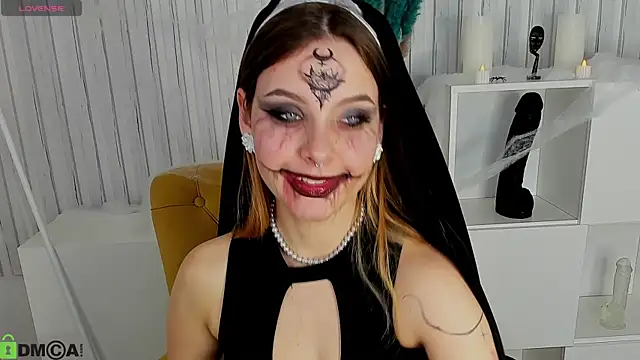 Snapshot of Hina_Smith chatting on 29, 10, 2025 Hina Smith online show from 29, 10, 2025