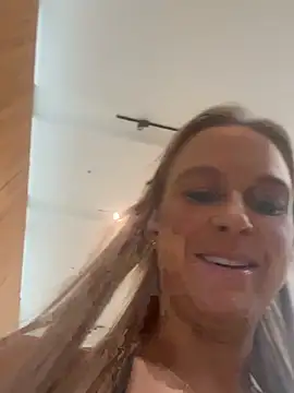 Snapshot of imyourgoodgirl69 chatting on 1, 3, 2026 imyourgoodgirl69 online show from 1, 3, 2026