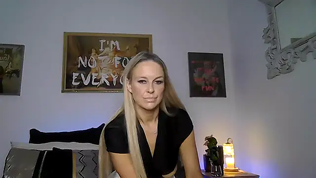 imyourgoodgirl69 online show from 11, 3, 2026