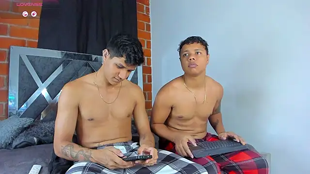 Snapshot of Robertmiller21 chatting on 7, 2, 2026 Robertmiller21 online show from 7, 2, 2026