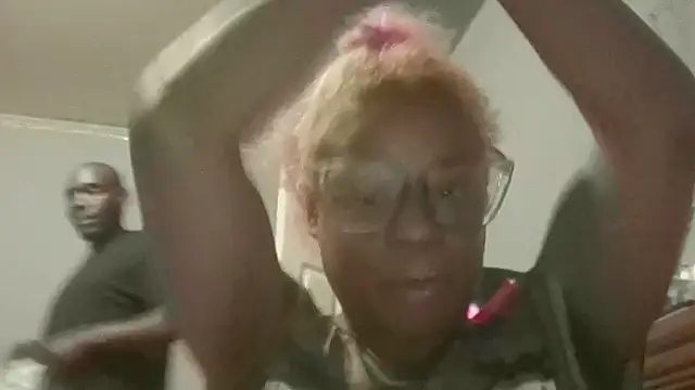 Tishrella6 online show from 14, 2, 2026