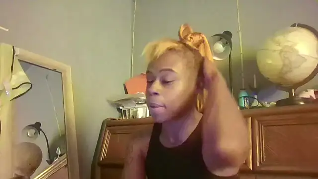 Snapshot of Tishrella6 chatting on 9, 7, 2026 Tishrella6 online show from 9, 7, 2026