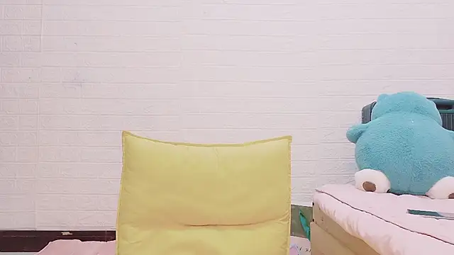 marina-cutegirll online show from 20, 10, 2025