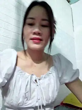 Singlemom69x online show from 28, 9, 2025