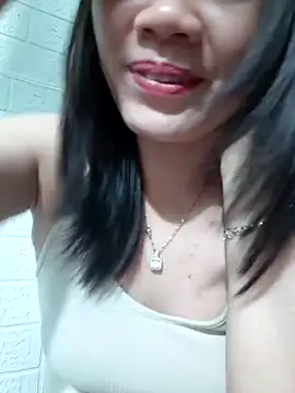 Singlemom69x online show from 14, 11, 2025