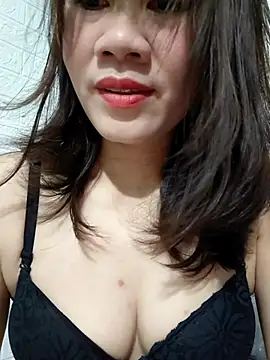 Singlemom69x online show from 2, 6, 2026