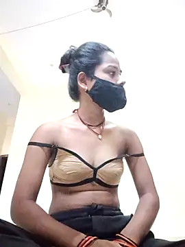 Radhika Lovely online show from 29, 5, 2026