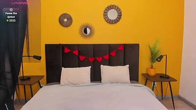 Jennifer Munoz online show from 28, 3, 2026