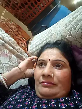 Snapshot of Rakhi99x chatting on 21, 4, 2026 Rakhi99x online show from 21, 4, 2026