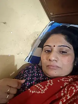 Snapshot of Rakhi99x chatting on 9, 4, 2026 Rakhi99x online show from 9, 4, 2026