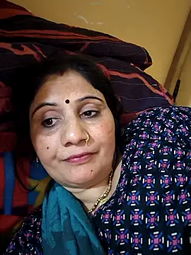 Snapshot of Rakhi99x chatting on 19, 4, 2026 Rakhi99x online show from 19, 4, 2026
