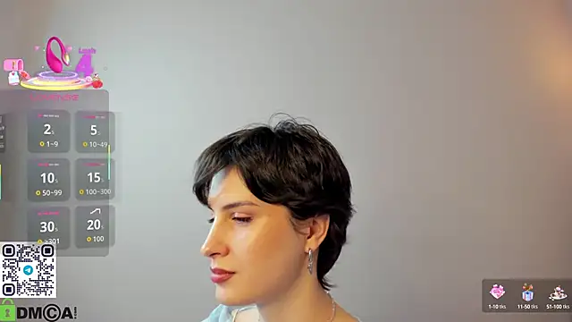 Adeline Perle online show from 19, 9, 2025