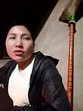 YAYAA-502 online show from 12, 1, 2026