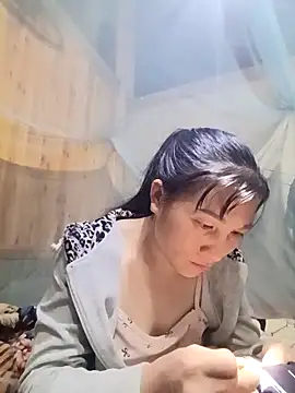 YAYAA-502 online show from 6, 11, 2025