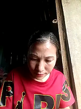 YAYAA-502 online show from 10, 9, 2025