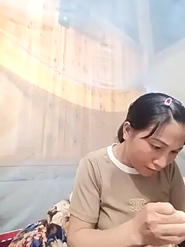 YAYAA-502 online show from 7, 10, 2025