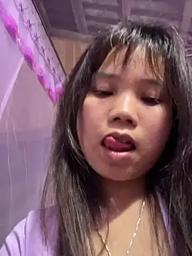 Snapshot of Ngoc-bbi chatting on 24, 4, 2026 Ngoc-bbi online show from 24, 4, 2026
