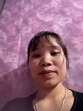 Snapshot of Ngoc-bbi chatting on 20, 4, 2026 Ngoc-bbi online show from 20, 4, 2026
