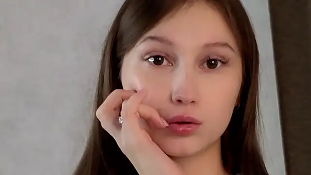 MelaniSeiver online show from 21, 9, 2025