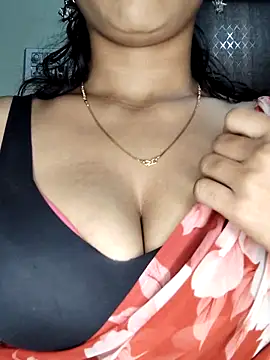 Savita2310 online show from 4, 12, 2025