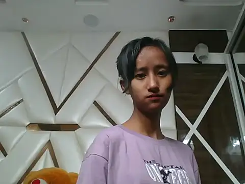 lily 9900 online show from 3, 10, 2025