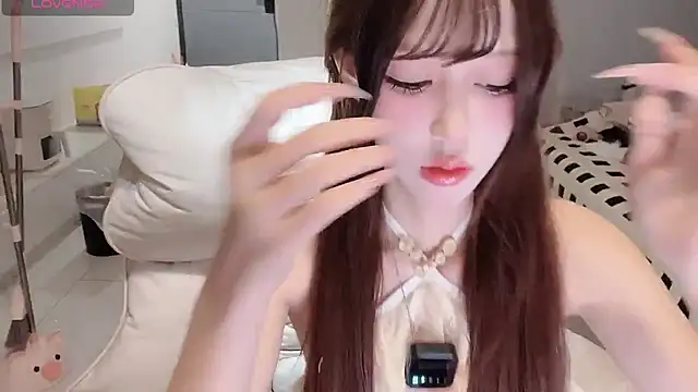 Snapshot of vkvk-VK chatting on 26, 10, 2025 vkvk-VK online show from 26, 10, 2025