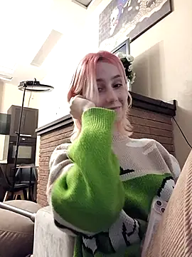 Snapshot of Liann_Stark chatting on 20, 11, 2025 Liann Stark online show from 20, 11, 2025