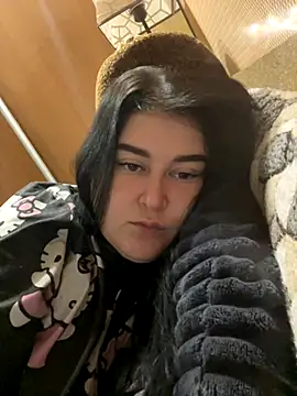 DazzzlingDame online show from 8, 10, 2025