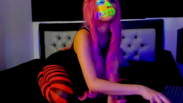 Snapshot of Akalidemon chatting on 27, 10, 2025 Akalidemon online show from 27, 10, 2025