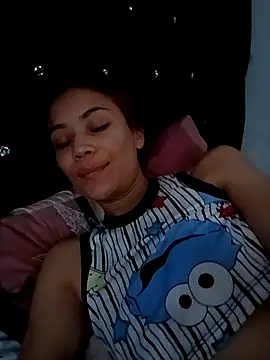 dulcelatin21 online show from 6, 10, 2025