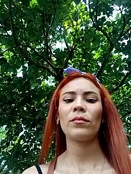 dulcelatin21 online show from 11, 9, 2025