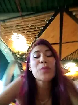 dulcelatin21 online show from 16, 11, 2025