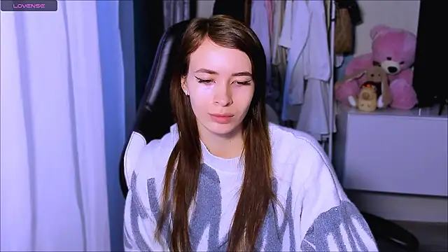 ZoyaMill online show from 6, 10, 2025