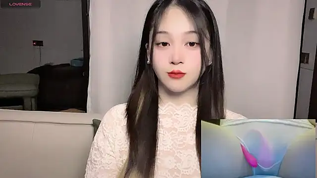 Snapshot of woaiqinqin chatting on 10, 7, 2026 woaiqinqin online show from 10, 7, 2026