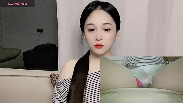 woaiqinqin online show from 25, 9, 2025