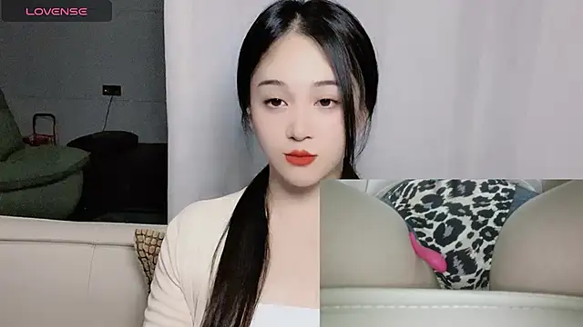 woaiqinqin online show from 27, 9, 2025