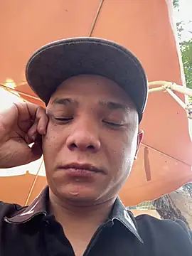 letruong6879 online show from 4, 4, 2026