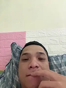 letruong6879 online show from 19, 9, 2025