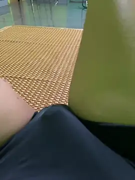 letruong6879 online show from 18, 4, 2026