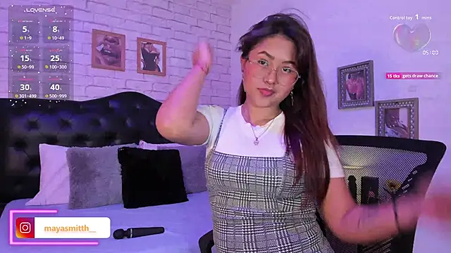 MAYASMITH   online show from 10, 9, 2025