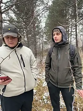 Snapshot of desiredude9 chatting on 5, 11, 2025 desiredude9 online show from 5, 11, 2025