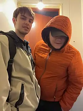 desiredude9 online show from 5, 2, 2026