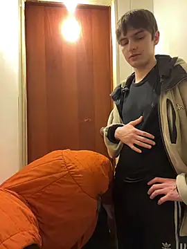 desiredude9 online show from 3, 2, 2026