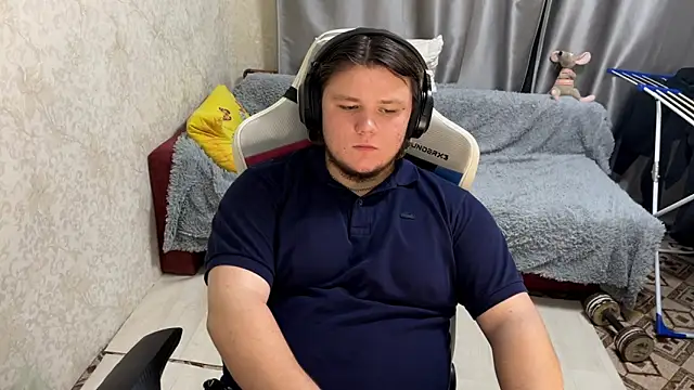 Snapshot of desiredude9 chatting on 30, 9, 2025 desiredude9 online show from 30, 9, 2025