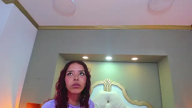 AteneaGreyy online show from 19, 11, 2025